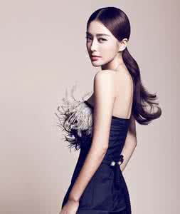 胡姓女孩气质高雅名字 高雅气质中老年美女 成为高雅迷人的气质女孩