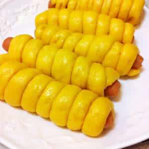 美味的南瓜肠香肠卷 南瓜香肠卷