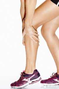 腿抽筋的原因及治疗 怎么预防运动时腿抽筋 这样做就不抽筋了