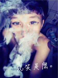 印尼小男孩抽烟的新闻 送给抽烟的男孩