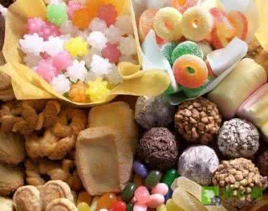 垃圾食品对儿童的危害 儿童垃圾食品排名及危害,你的孩子常吃吗?