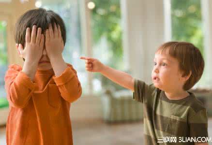 成长册孩子的每月亮点 2岁2个月第1周的孩子成长指标