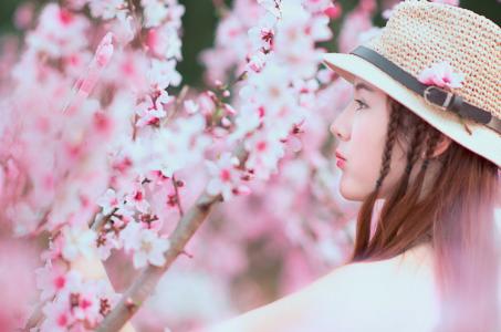 广场舞等待你的爱 等待春暖花开,等待你的爱【情感美文】