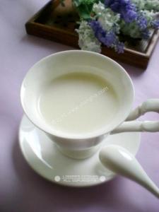 瘦身菜谱 【瘦身美容菜谱专辑】杏仁茶