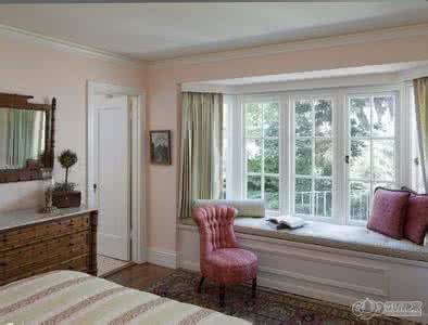 布艺沙发加盟 布艺沙发选购技巧 窗帘布艺飘窗如何选购及安装,营造女人完美空间