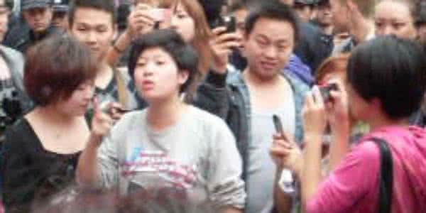 谁说汉服不能穿上街？