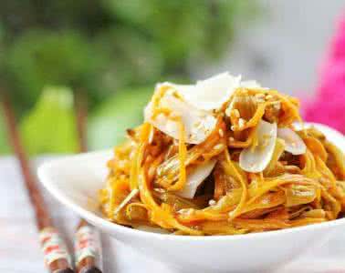 凉拌黄花菜 凉拌百合黄花菜