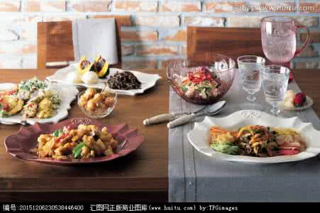 共享单车乱停乱放 餐桌上这玩意乱放影响全家财运