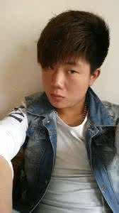男人帅不帅看哪里 帅不帅，你说帅不帅吧！男人骑着拉风，女的坐着兜风！