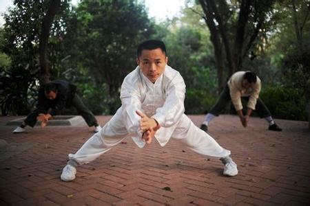 老年人练习气功 注意6大事项