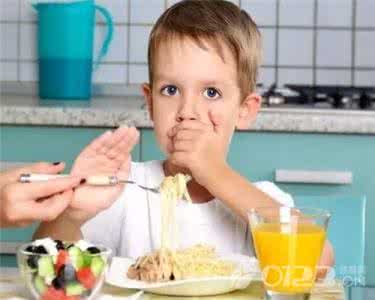 孩子积食的症状 孩子积食症状及治疗 孩子积食怎么办