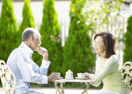 老年人春季养生知识 老年人保健 老人春季养生谨记这些事