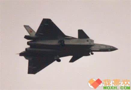 歼20垂直起降战机试飞 网曝解放军2015号歼20战机试飞 成飞周日不休息