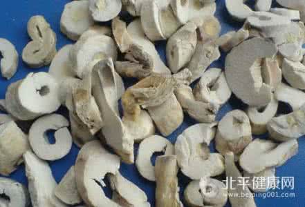 牡丹皮的功效与作用 牡丹皮的功效与作用 牡丹皮的功效与作用有哪些
