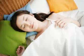 睡前千万别做这十件事 睡前三件事会短命 睡前别做这三件事