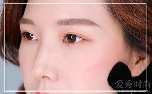 羽西好气色腮红 画好腮红让你立刻气色红润,惹人爱