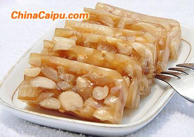 黄豆花生肉皮冻的做法 花生猪皮冻的做法