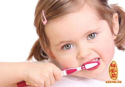 梦见自己刷牙 梦见自己刷牙 梦见刷牙