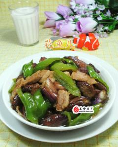 尖椒炒圆白菜 花鱼儿家的家常小菜~~~~~~尖椒炒白菜