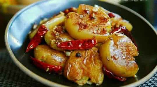 干锅小土豆 麻辣干锅小土豆，瞬间秒杀你的味觉