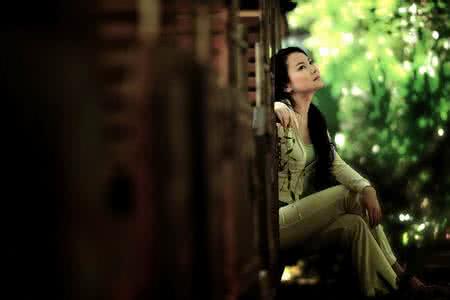 温暖心灵的情感美文 你我的距离，荧屏之间【情感美文】