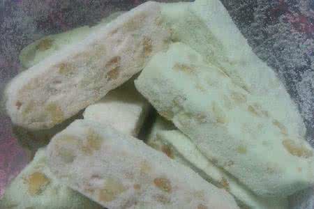 牛轧糖的制作方法 牛轧糖的制作方法 做法简单味道棒