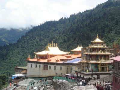 藏传佛教寺院 藏传佛教寺院 噶陀寺