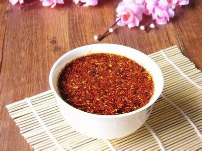 吃辣椒油会胖吗 吃辣椒油上火吗?辣椒油的营养价值有哪些