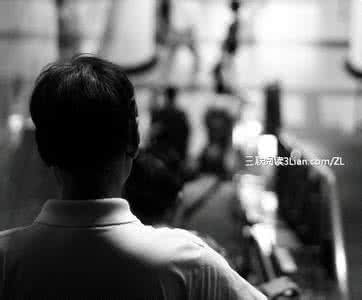 忘记过去就意味着背叛 不要因为过去，背叛将来