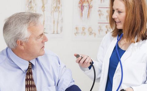 高血压性心脏病 92岁名医30岁的心脏，每天喝这个制服高血压、冠心病！