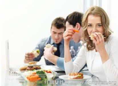 上班族健身饮食计划 上班族女性孕前饮食原则