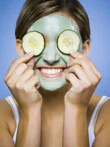 敷面膜误区 敷面膜7个误区需警惕 警惕资产重组七大误区