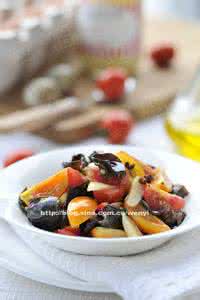 清爽小菜 夏日餐桌的清爽小菜----果醋拌木耳