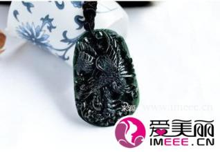暨南大学 王俏巧 翡翠讲究一巧、二俏、三分