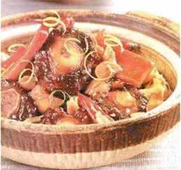 炸鸡架配方 风鸡斩肉的做法