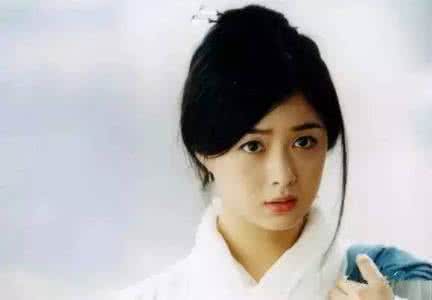 蜕变之路 从酱油女星到娘娘的蜕变之路,却在“女神经”的路上越走越远!