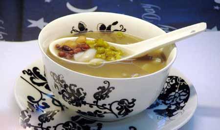 改善睡眠的食疗 改善睡眠的方法食疗 睡眠不好如何调理 4食疗改善你的睡眠