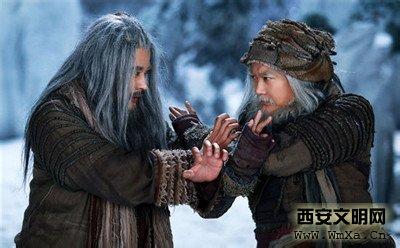 欧阳锋和洪七公谁厉害 欧阳锋和洪七公谁的武功比较厉害