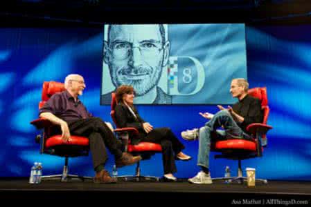 乔布斯死了盖茨哭了 后pc时代 乔布斯与盖茨眼中的后PC时代