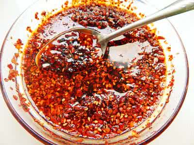 油泼辣子的正宗做法 油泼辣子，你的做法对吗？