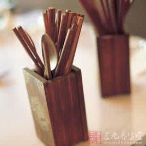 旧筷子扔掉要注意什么 家里有这样的筷子赶紧扔掉