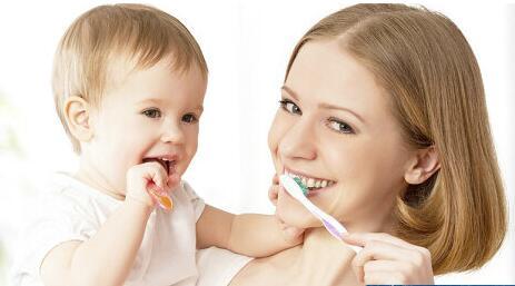 怎么教孩子刷牙 怎么教孩子刷牙的呢？