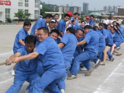 拔河比赛技巧 拔河比赛技巧 拔河比赛技巧有哪些