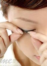 如何佩戴假睫毛 课程全掌握 佩戴假睫毛更轻松