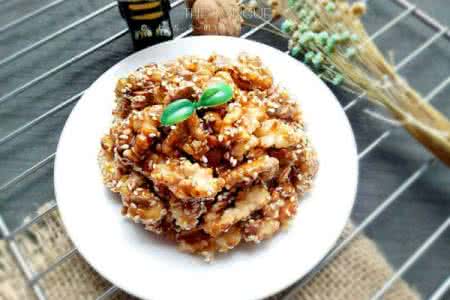 琥珀核桃仁的家常做法 【琥珀核桃仁】