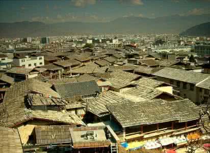 香格里拉音乐城堡 行摄香格里拉：建在石头上的城堡