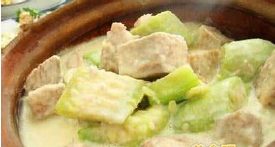 水瓜芋头椰奶 【美食视频】水瓜芋头汤怎么做？
