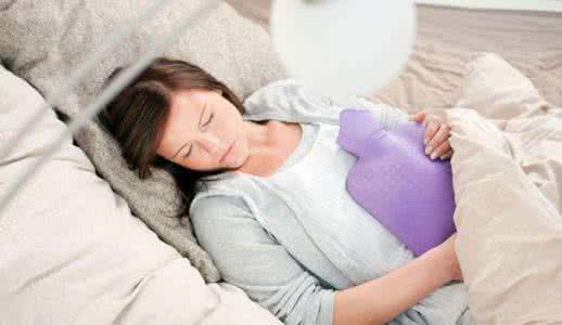 月经颜色发黑量少 中医教你从月经色黑看健康问题