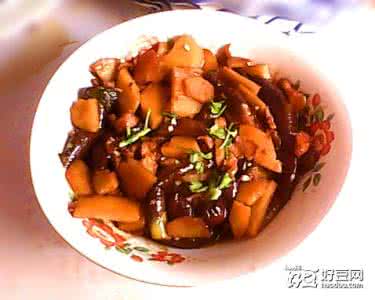 聊城蔬菜市场茄子行情 土豆炖茄子 两大蔬菜为您健康养生