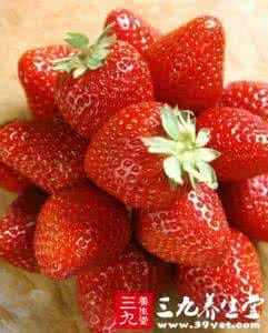 草莓通便吗 草莓10法降糖通便活血